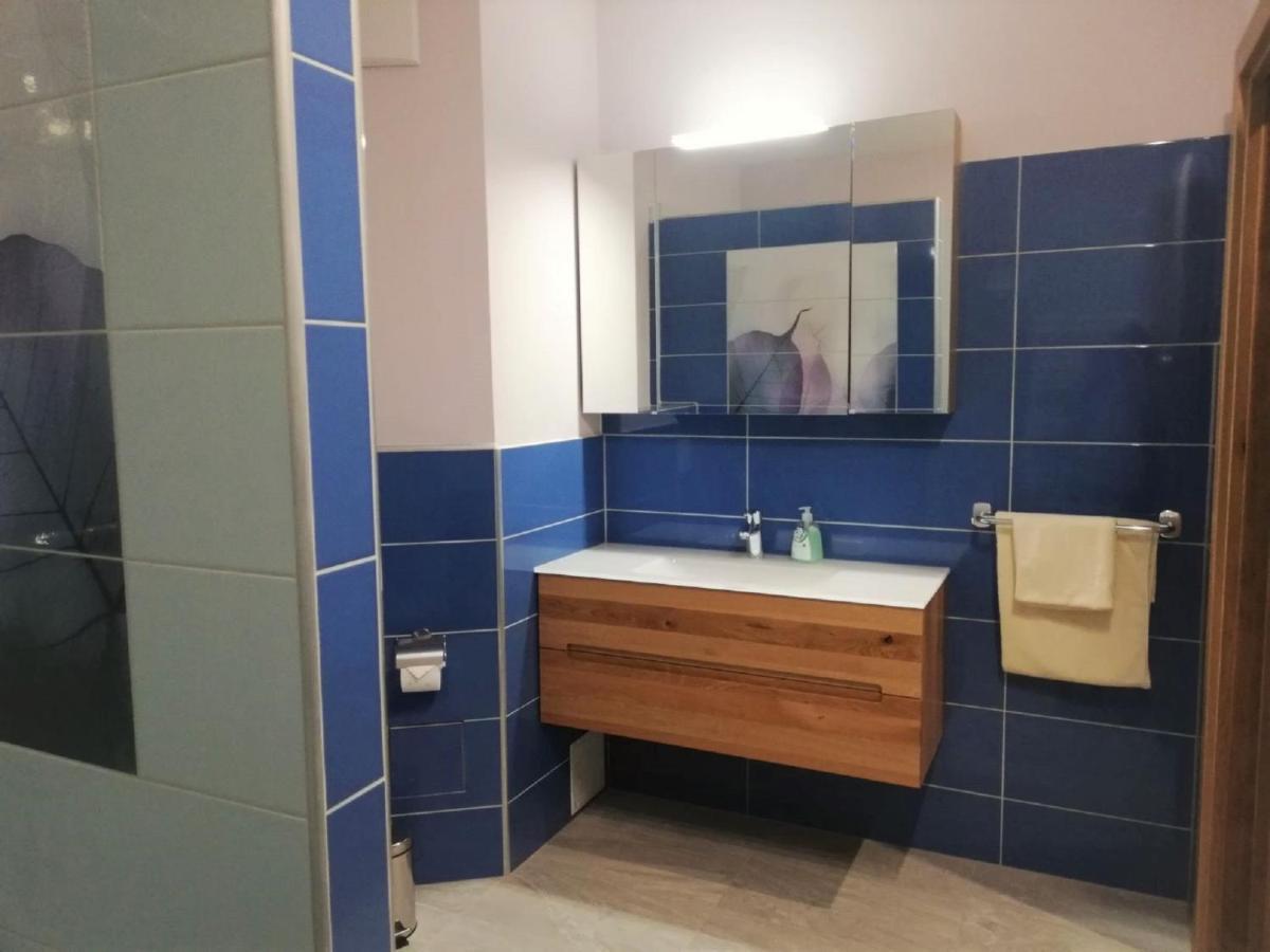 Haus Monti Hotel Maria Lanzendorf Ngoại thất bức ảnh