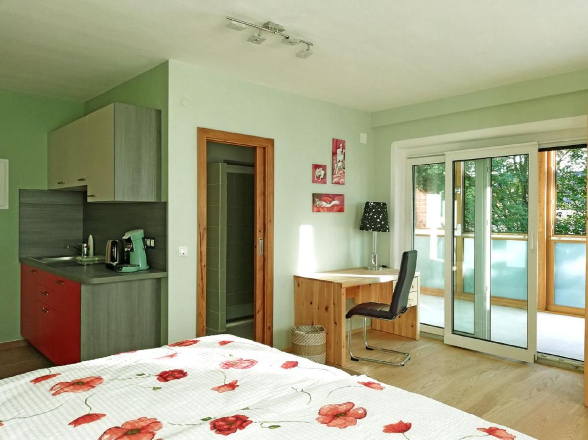 Haus Monti Hotel Maria Lanzendorf Ngoại thất bức ảnh